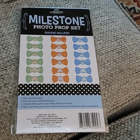 Milestone Photo Prop Set - Picture 2 of 5